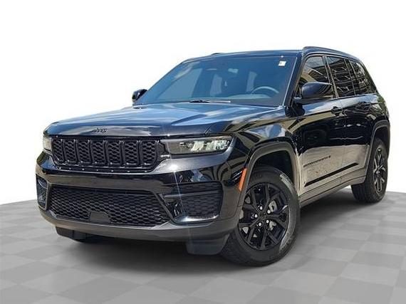 JEEP GRAND CHEROKEE 2025 1C4RJGAG1SC272924 image
